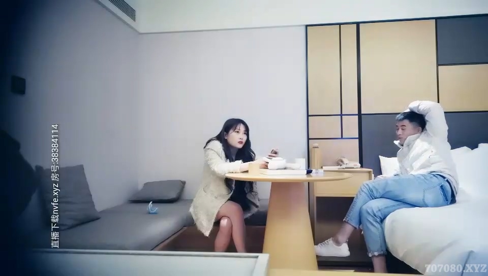 秦总全国探花 黑丝网袜家庭少妇20240724