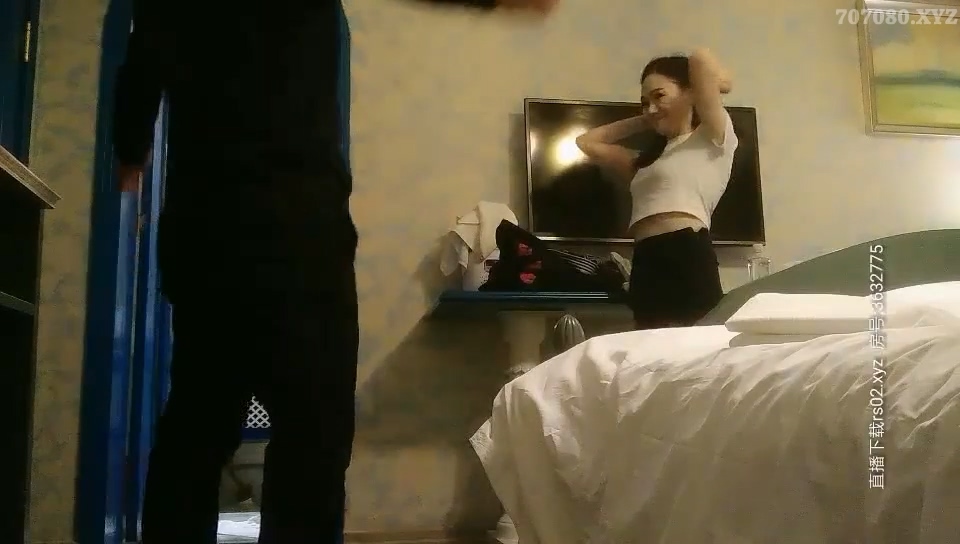 全国探花 俏丽小少妇 美艳如花 20250126
