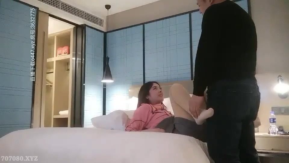 全国探花  美好身材呆萌小少女  激情猛入  20250203