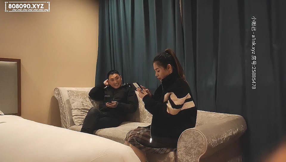 伟哥寻花  重金拿下良家少妇2025091101