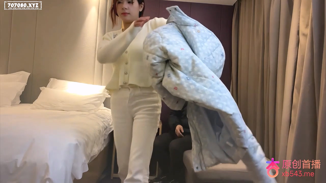 杏吧阿宾EP5-18岁甜美可爱美少女无套，性格超级好，小小年纪就满嘴骚话，非常极品20260225